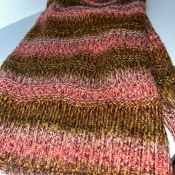 American Eagle Cozy Fall Round Neck Sweater Medium - Picture 2 of 4